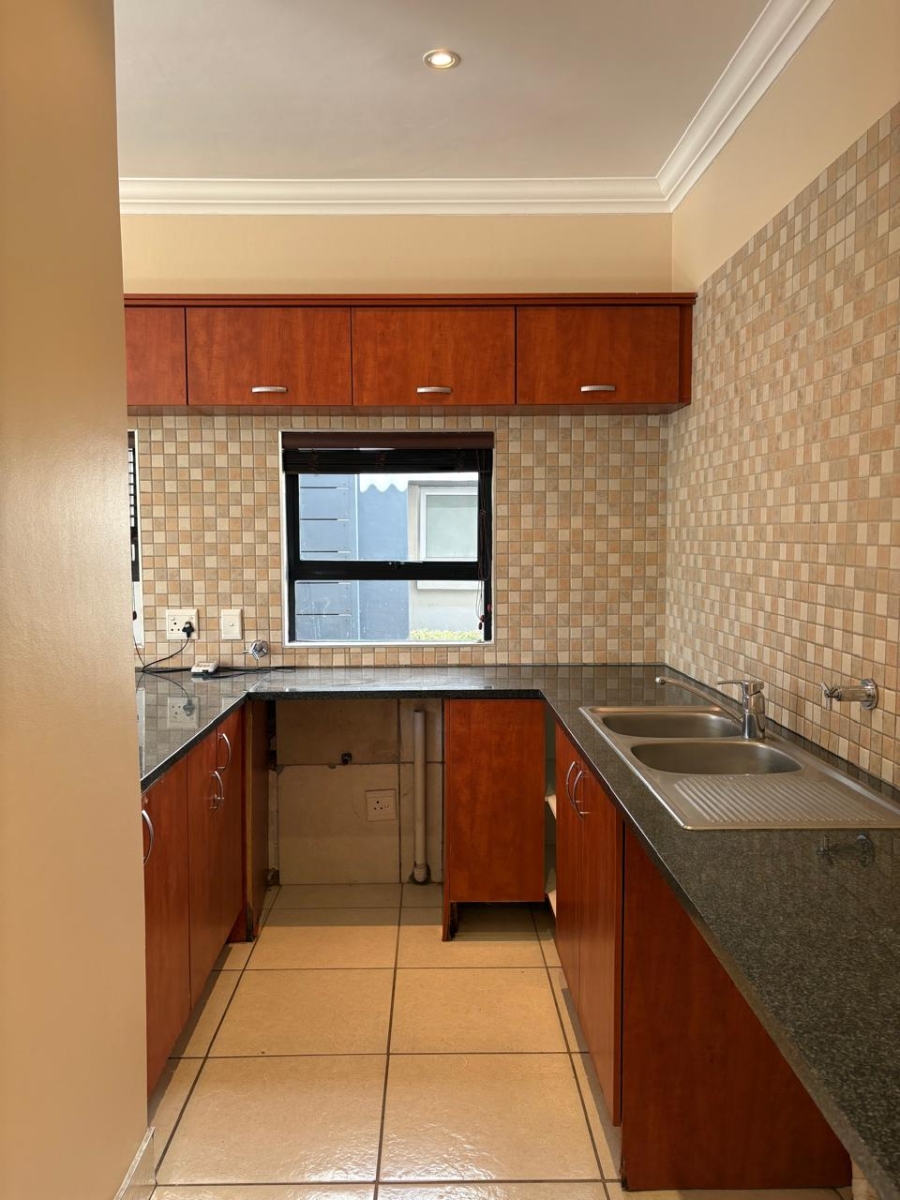 4 Bedroom Property for Sale in The Islands Estates North West